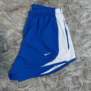 Nike short